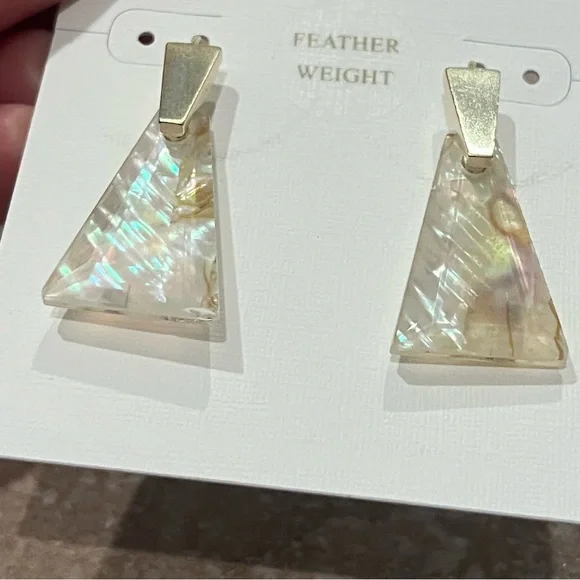 NEW Kendra Scott Collins Small Drop Earrings in White Abalone/Bright Silver - Picture 7 of 14